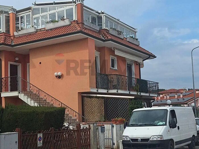 Appartamento bilocale in vendita in Via Ischia, Numana