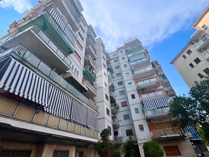Appartamento bilocale in vendita in II Traversa Carlo De Marco, Napoli