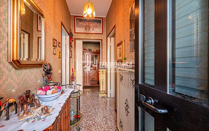 Casa quadrilocale in vendita in Fidenza