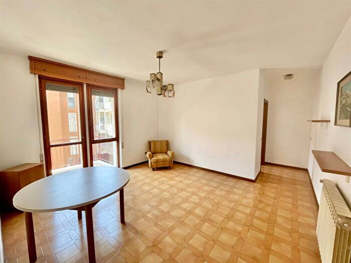 Appartamento monolocale in affitto in Via Maggio, Centro, Leno