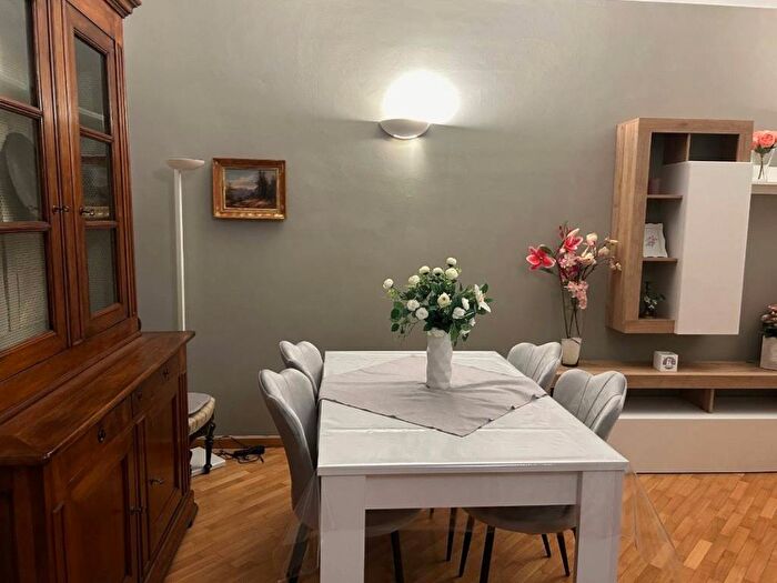Appartamento trilocale in affitto in Via Maggio, San Paolo, Bergamo