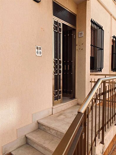 Appartamento con 6 locali in vendita in Sperlonga