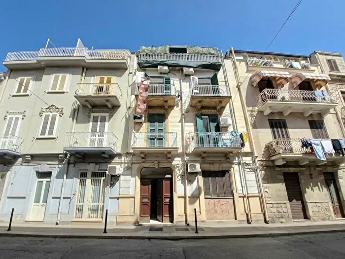 Appartamento monolocale in vendita in Via Castromediano, Bari