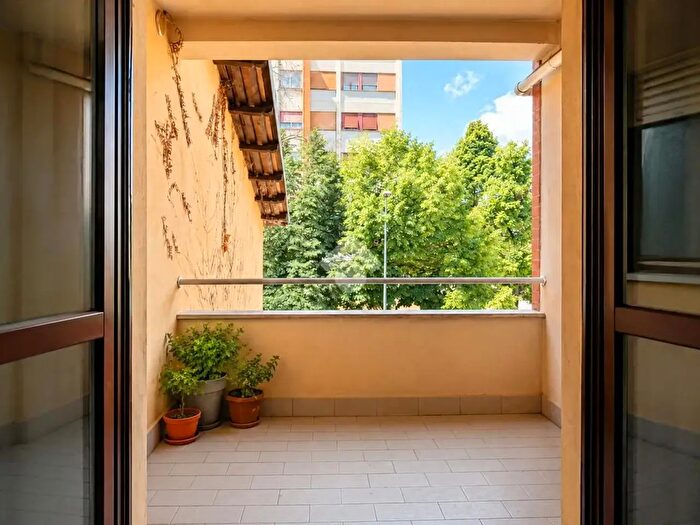 Appartamento trilocale in vendita in Strada di Cospea, Terni