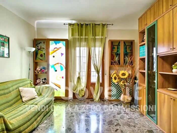Appartamento trilocale in vendita in Via Lucania, Taranto