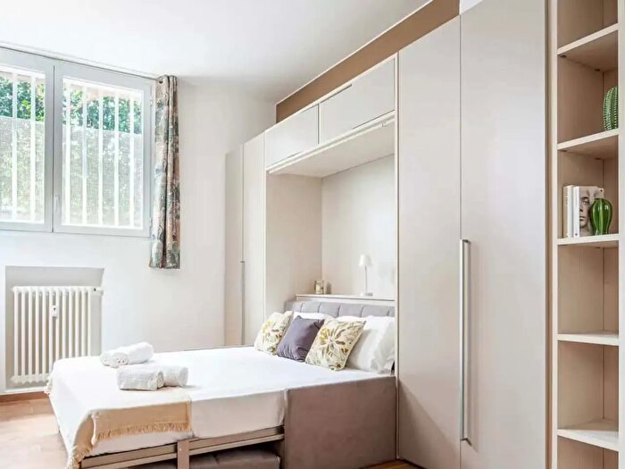 Appartamento monolocale in affitto in Via Stromboli, Milano