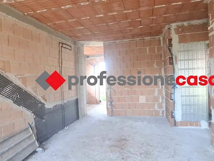 Appartamento bilocale in vendita in Via Mar Arabico, Pomezia
