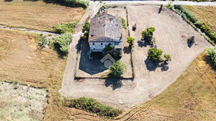 Casa con 6 locali in vendita in Via Valle Piana, San Benedetto Del Tronto