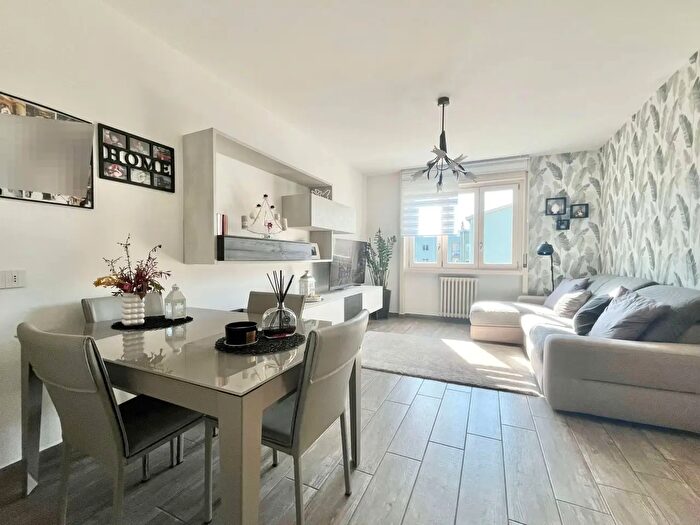 Appartamento trilocale in vendita in Verbania