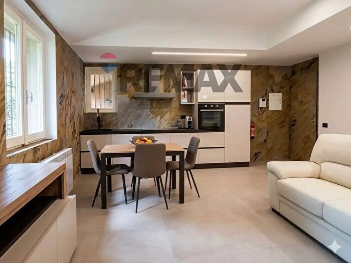 Appartamento bilocale in vendita in Spinone Al Lago