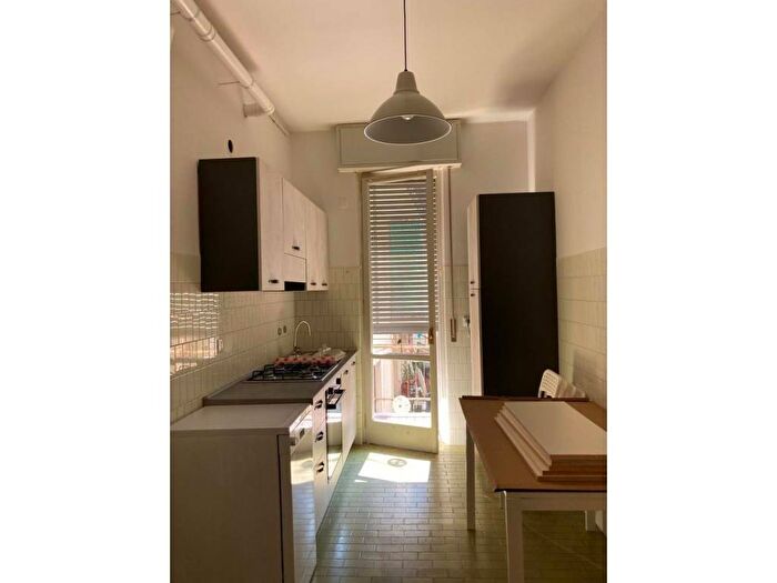 Appartamento con 5 locali in affitto in Via Scalabrini, Politecnico Scalabrini, Piacenza