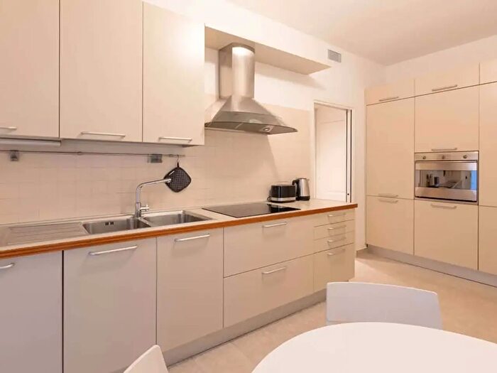 Appartamento in affitto in Via Ambrogio Bergognone da Fossano, Milano