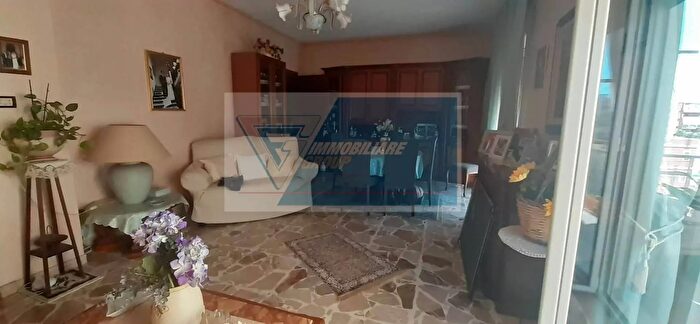 Appartamento con 5 locali in vendita in Siracusa