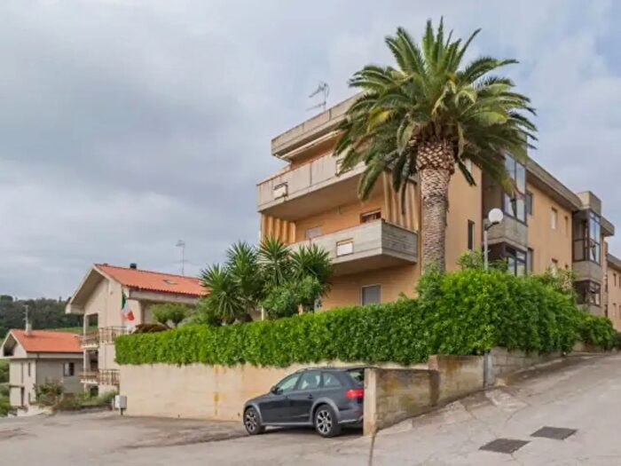 Appartamento trilocale in vendita in Contrada Montecantino, Massignano