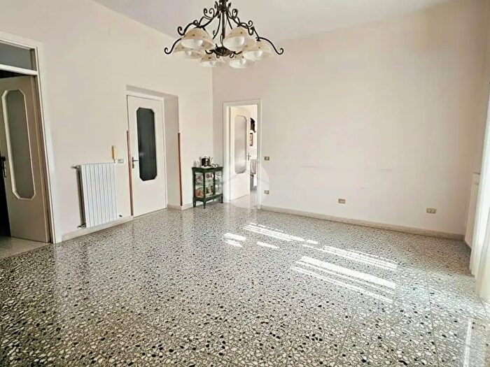 Appartamento con 6 locali in vendita in Corso Caudino, Montesarchio