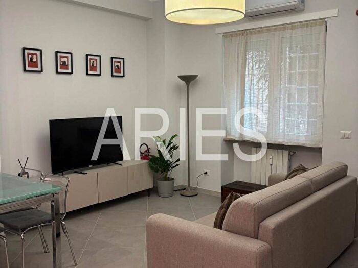 Appartamento bilocale in affitto in Via Costantino, Garbatella, Roma