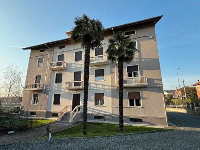 Appartamento quadrilocale in vendita in Via Biella, Candelo