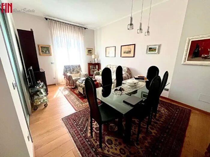 Appartamento trilocale in vendita in Via Leonardo da Vinci, Alassio