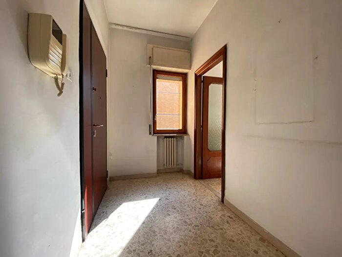 Appartamento con 7 locali in vendita in Via Luigi Vanvitelli, Benevento