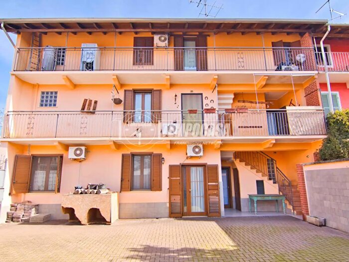 Casa in vendita in Galliate