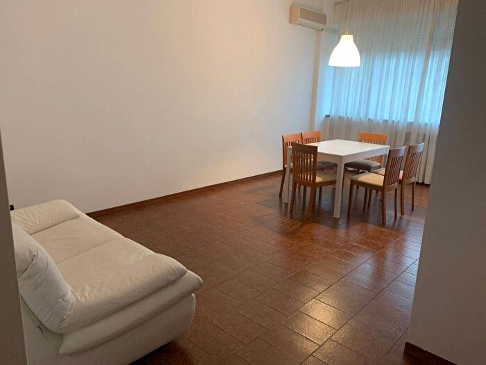 Appartamento bilocale in affitto in Via Lionello Spada, Bolognina, Bologna