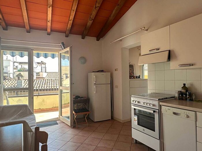 Appartamento bilocale in affitto in Borgo Onorato, Centro Storico, Parma