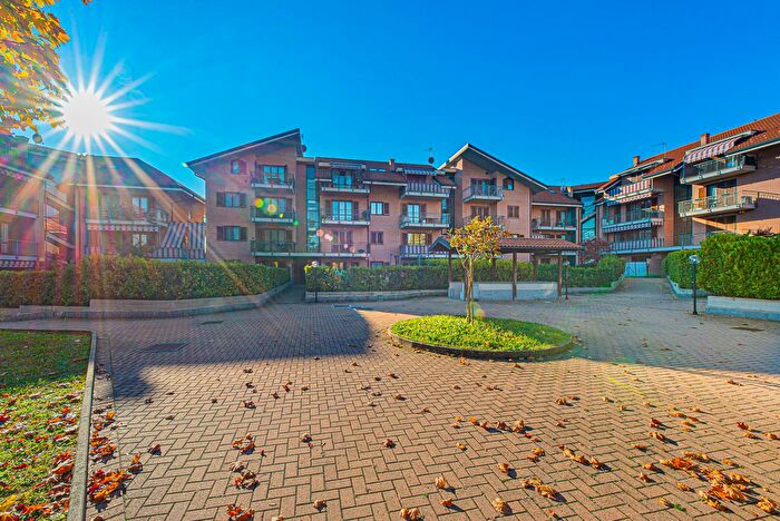 Appartamento trilocale in vendita in Via Marco Polo, Pianezza