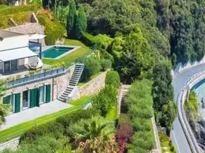 Casa con 5 locali in vendita in Via Pietro Paolo Rubens, Genova