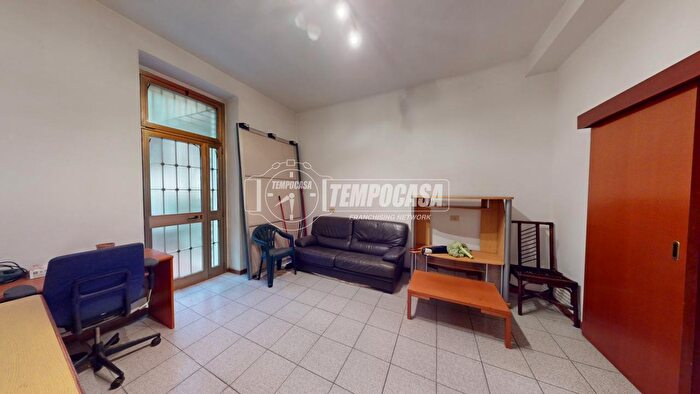 Appartamento trilocale in vendita in Via Pasubio, BovisioMasciago