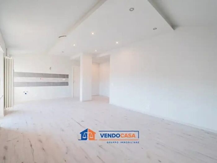 Appartamento bilocale in vendita in Via Generale Filippo Martinengo, Dogliani