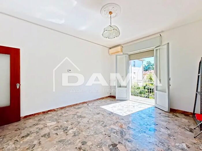 Appartamento quadrilocale in vendita in Viale Fulcieri, Forli'