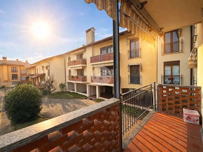 Appartamento quadrilocale in vendita in Via Santa Croce, Candelo