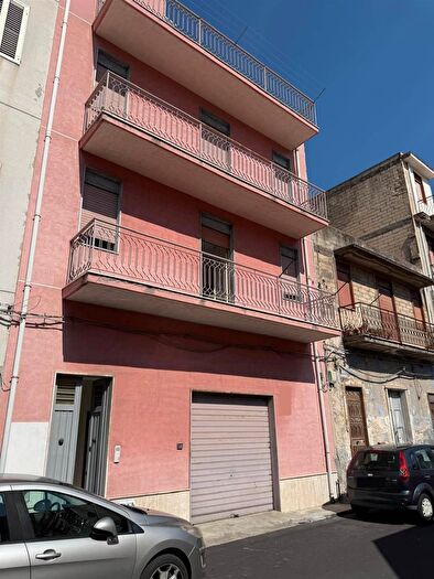 Casa quadrilocale in vendita in Via Macello, Lentini