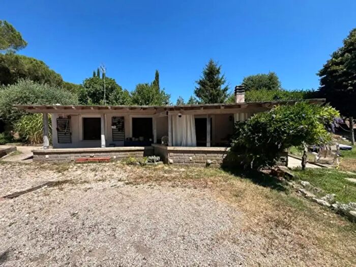 Casa trilocale in vendita in Via dei Gelsomini, Bassano In Teverina
