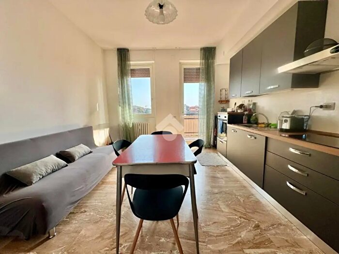 Appartamento trilocale in vendita in Via Giacomo Quarenghi, Bergamo