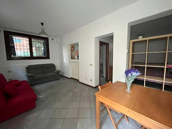 Appartamento monolocale in affitto in Via Fontana, Bologna