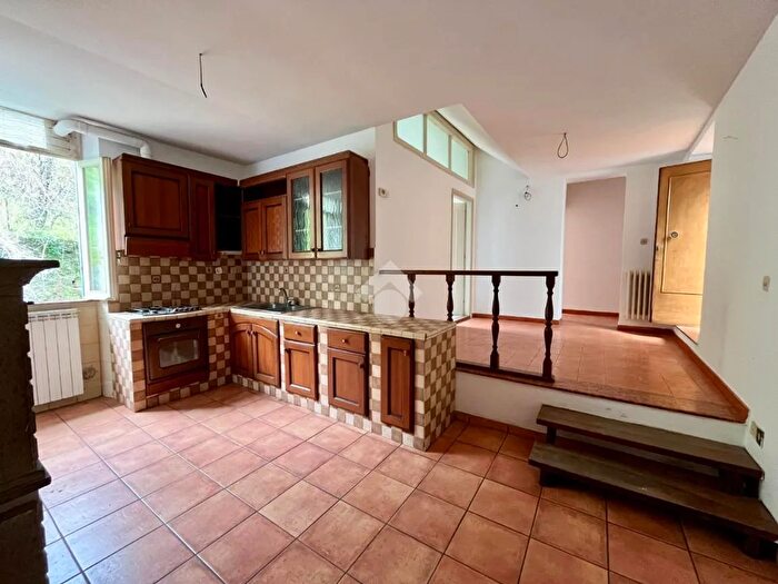 Appartamento con 5 locali in vendita in Via Benedetto Brin, Soriano Nel Cimino