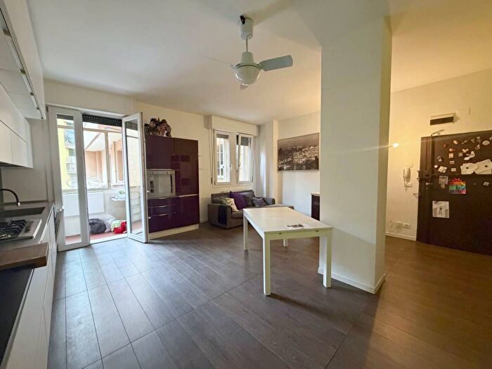 Appartamento trilocale in affitto in Via Riva di Reno, San Felice, Bologna