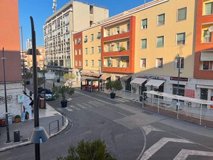 Appartamento quadrilocale in affitto in via costa, Centro Storico, Latina