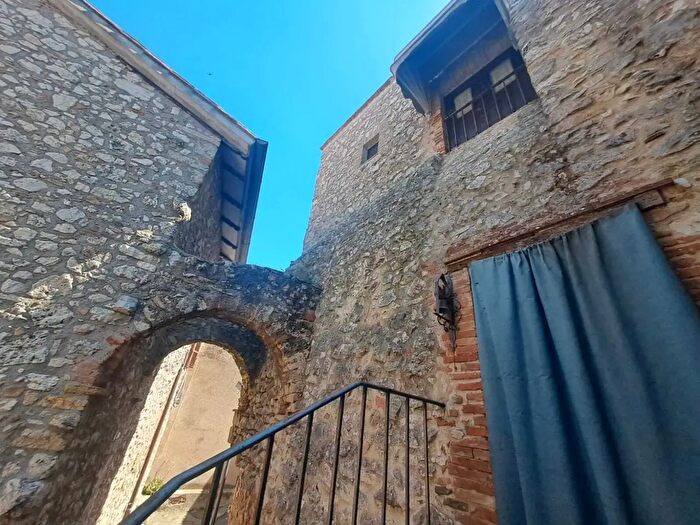 Casa bilocale in vendita in Via Rimembranze, Amelia