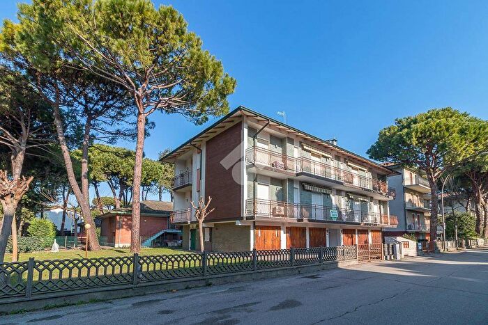 Appartamento bilocale in affitto in Via Piemonte, Pinarella, Cervia