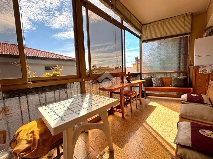 Appartamento con 5 locali in vendita in Via a Meucci, Ponte San Pietro