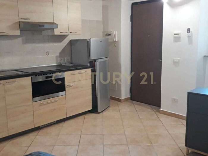 Appartamento bilocale in affitto in Corso Giuseppe Garibaldi, Centro, Rho