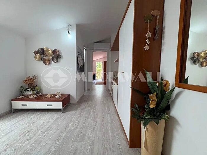 Appartamento trilocale in vendita in Via dei Tigli, Lignano Sabbiadoro