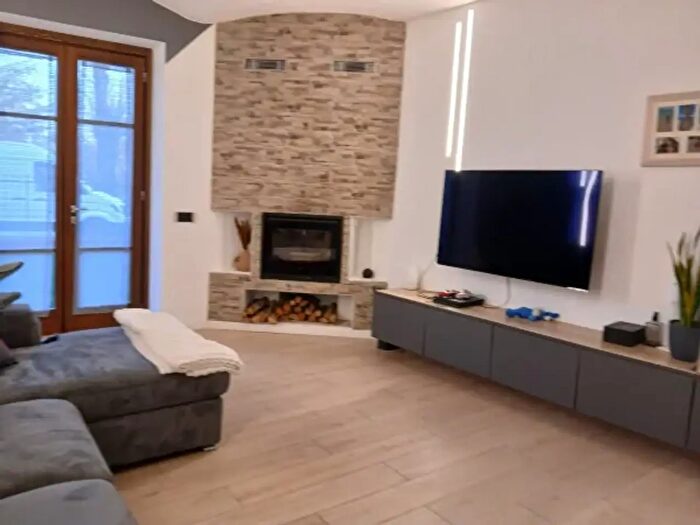 Casa con 5 locali in vendita in Via Francesco Giarelli, San Giorgio Piacentino