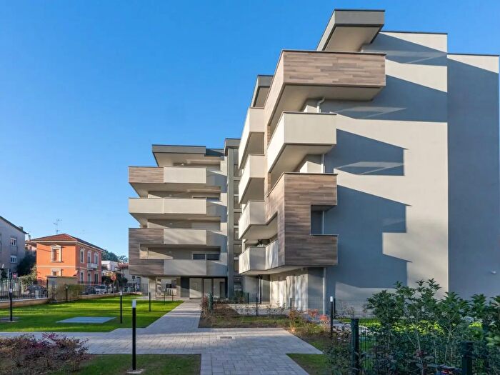 Appartamento trilocale in vendita in Via Maurizio Quadrio, Legnano