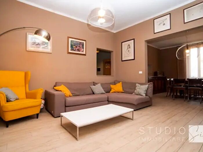 Appartamento con 6 locali in vendita in Via Erbosa, Pistoia