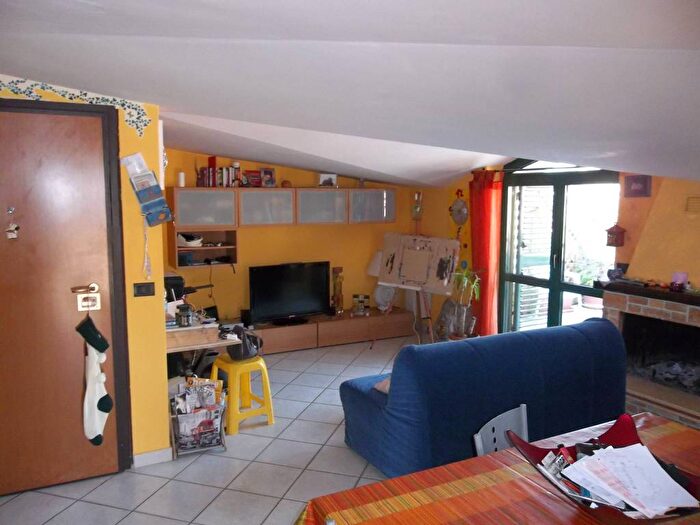 Casa bilocale in affitto in Via Siena, Casagiove