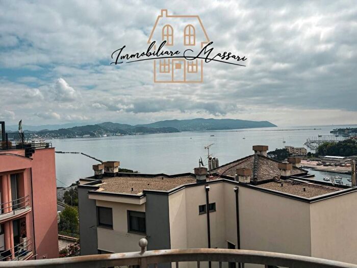 Appartamento bilocale in affitto in Viale Nicolò Fieschi, Marola Campiglia, La Spezia
