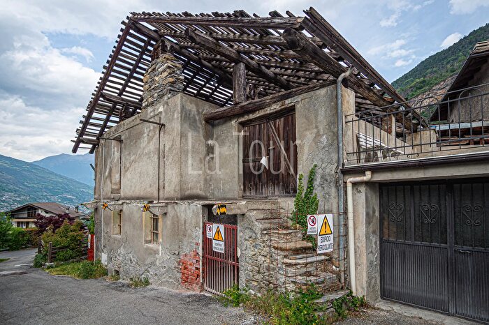 Casa trilocale in vendita in Frazione Vercellod, Aymavilles